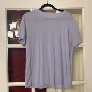 Lululemon All Yours Boyfriend Tea size 6